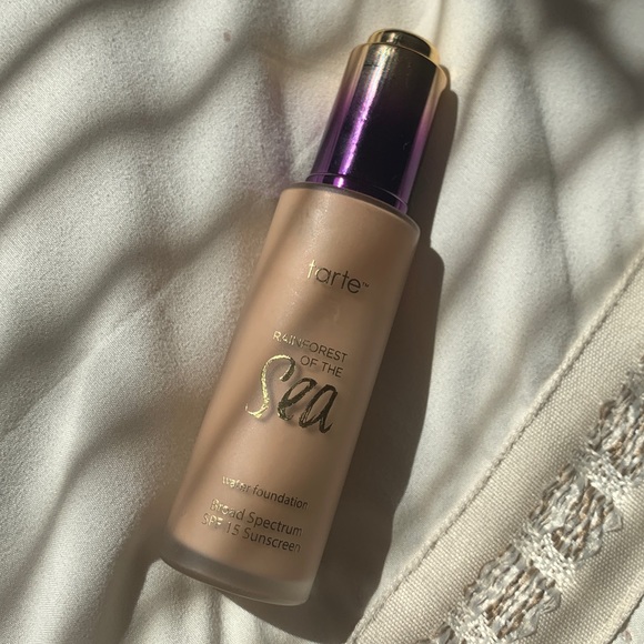 tarte Other - Tarte Sea Foundation Light Medium Beige tarte Other - Tarte Sea Foundation Light Medium Beige